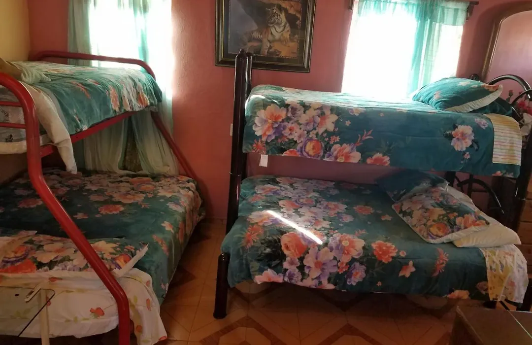 Hospedaje Barato Mi Casita De Colores-1